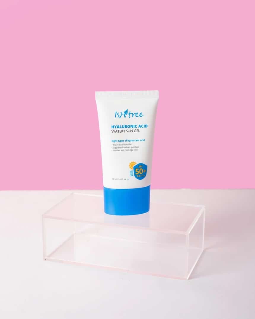 Isntree Hyaluronic Acid Watery Sun Gel SPF50+ PA++++ image 2