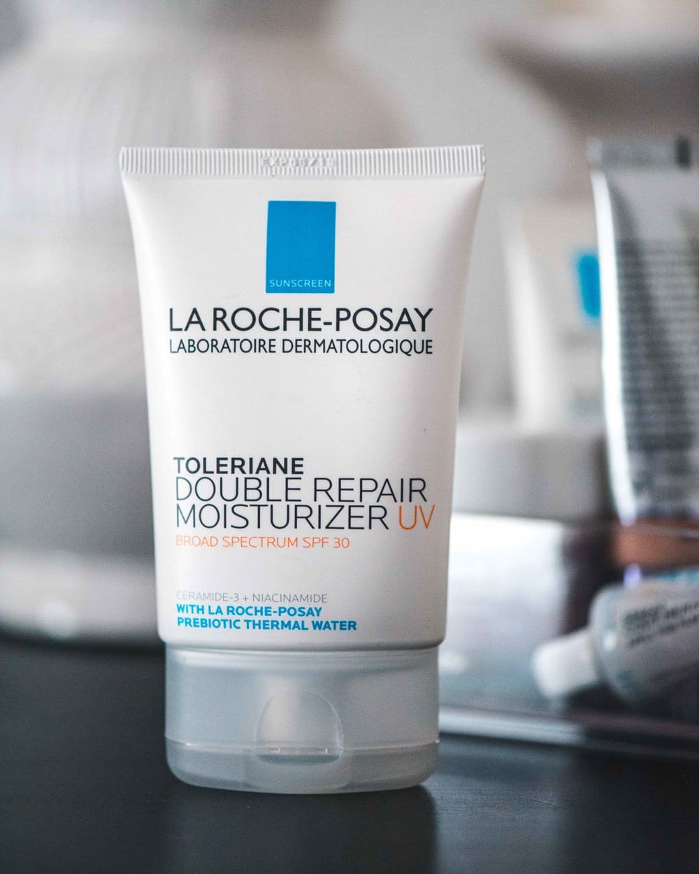 La Roche-Posay Toleriane Double Repair Face Moisturizer UV SPF 30 image 1