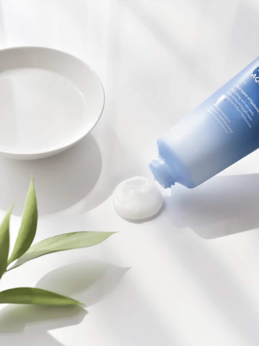 ISNTREE Hyaluronic Acid Aqua Gel Cream image 2