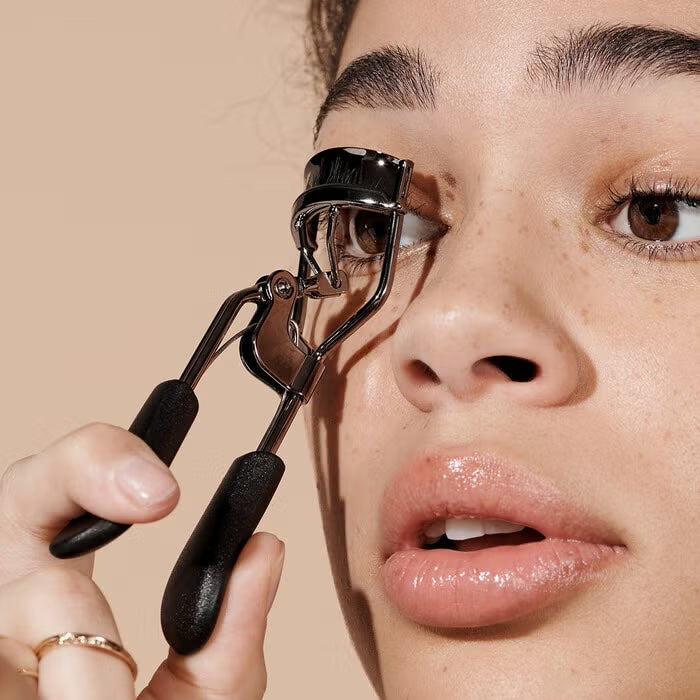 e.l.f. Pro Eyelash Curler image 1
