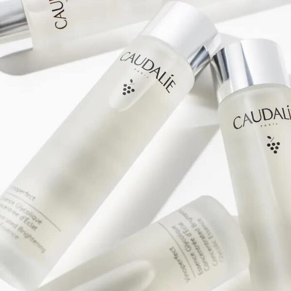 Caudalie Vinoperfect Brightening Glycolic Essence - Image 2